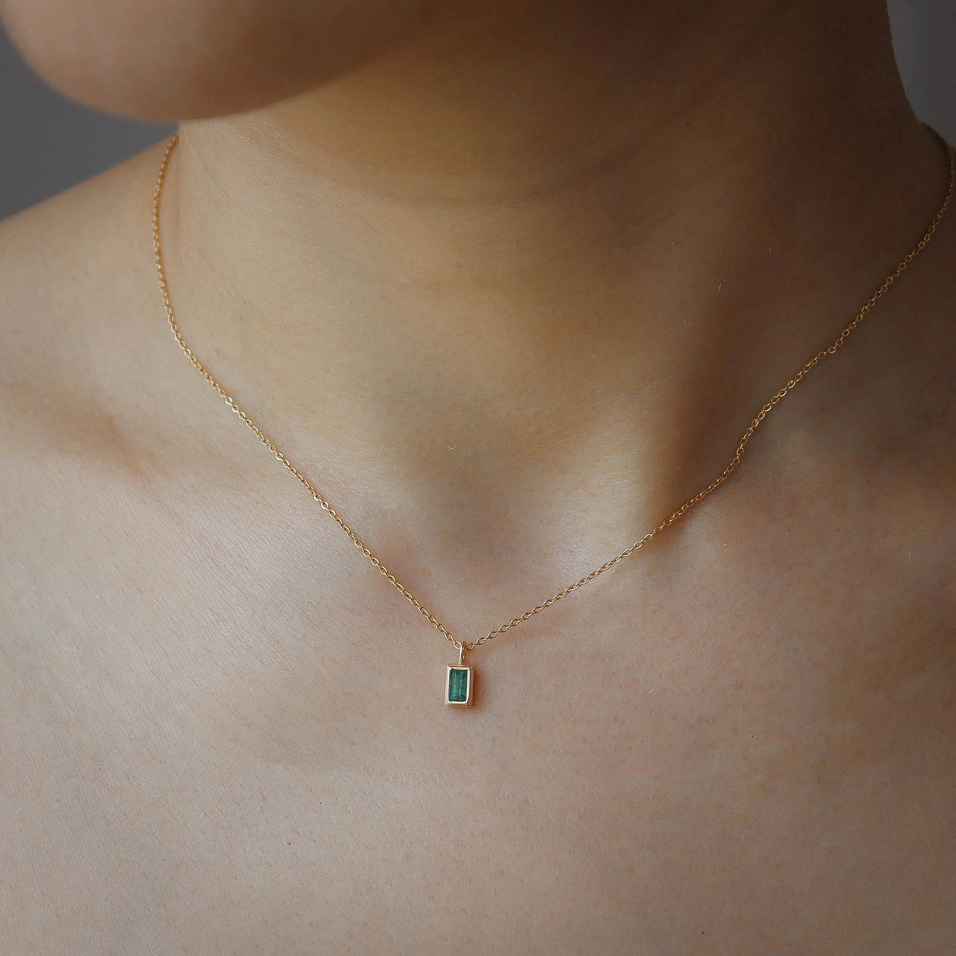 emerald baguette necklace